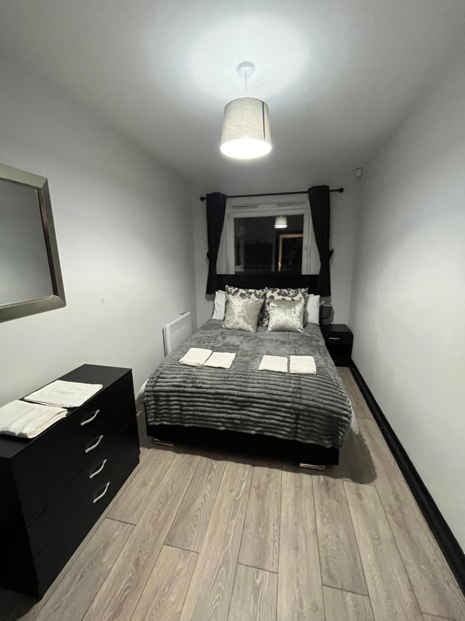 Suite-dreamz-mcr Apartamento