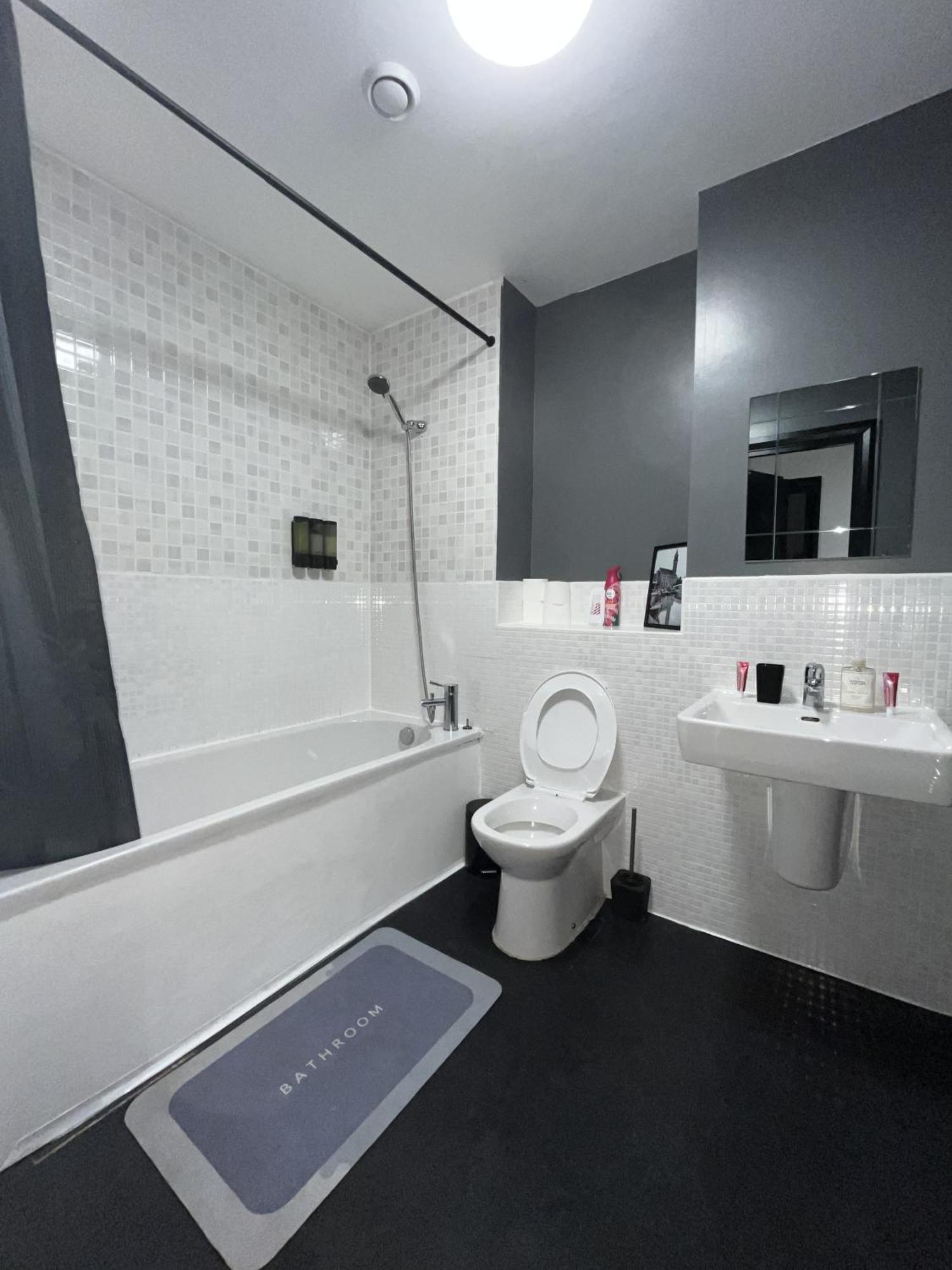 Suite-dreamz-mcr Apartamento